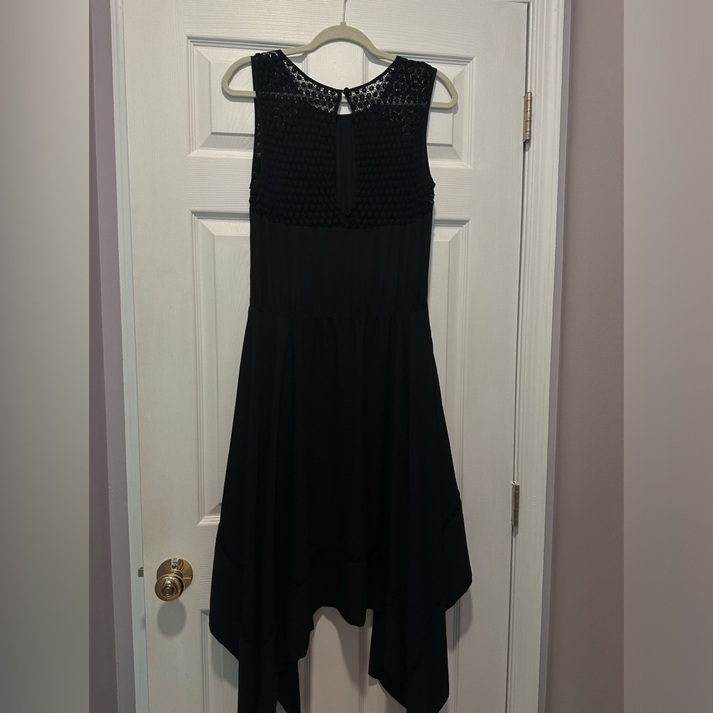 Asymmetrical black BCBG summer dress size M crochet early 2000s Y2K midi